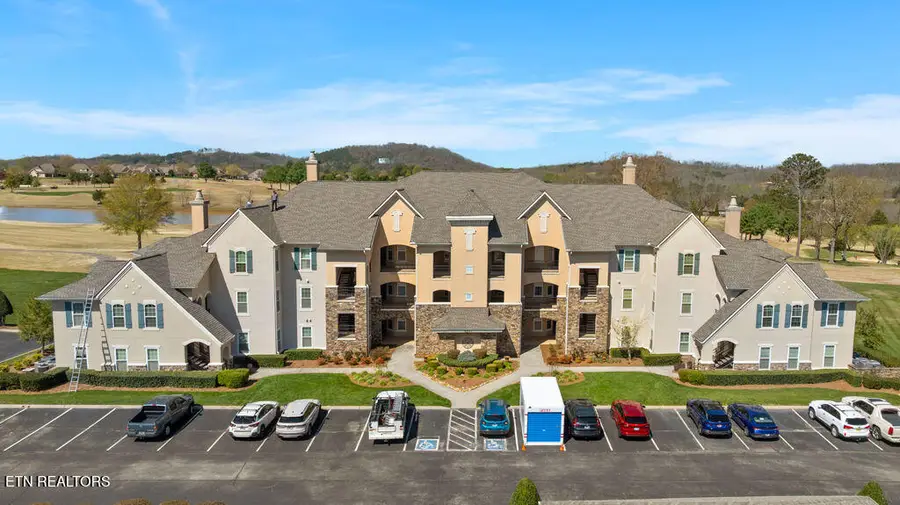 555 Rarity Bay Pkwy #204, Vonore, TN 37885 - #2