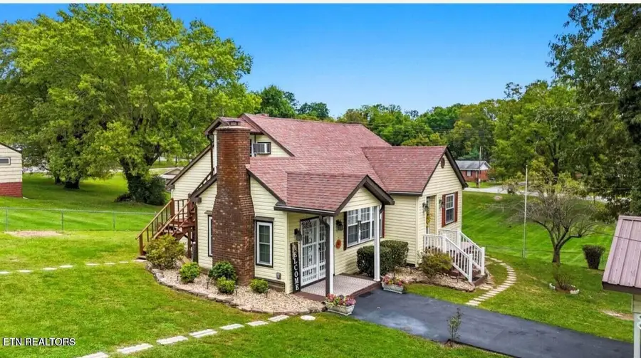 308 Mimosa St, Tazewell, TN 37879 - #3