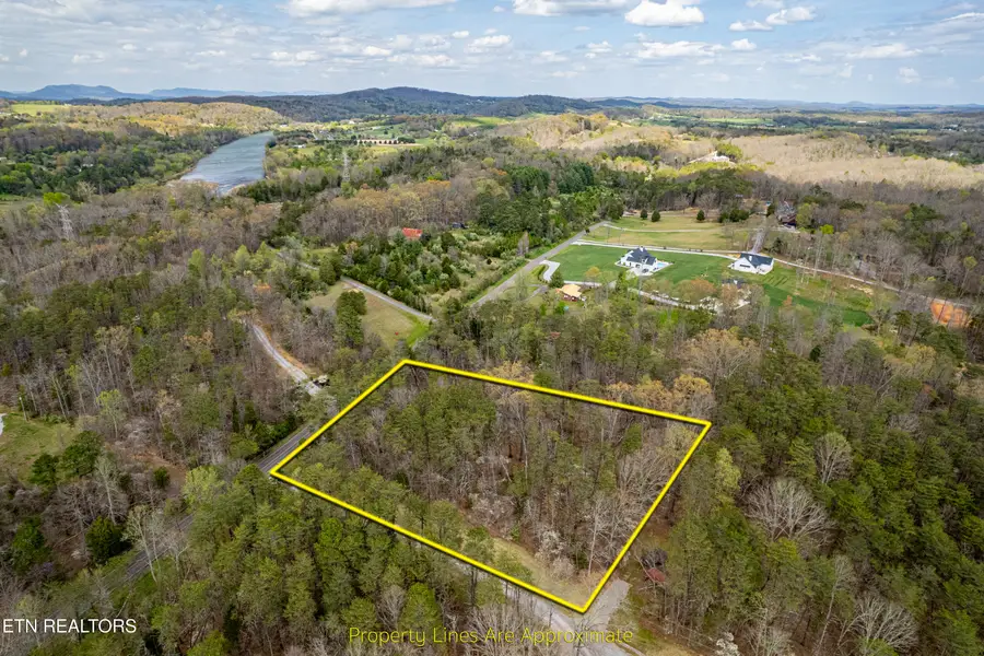 1938 Hopewell Rd, Knoxville, TN 37920 - #2