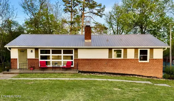 3114 Hazelwood Rd, Knoxville, TN 37921