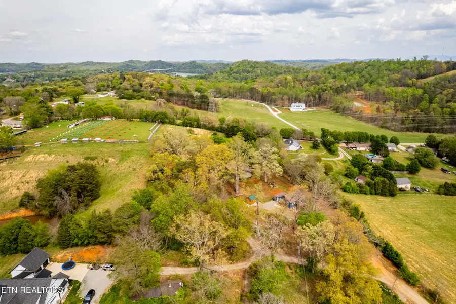 139 Devault Lane, Louisville, TN 37777 - #3