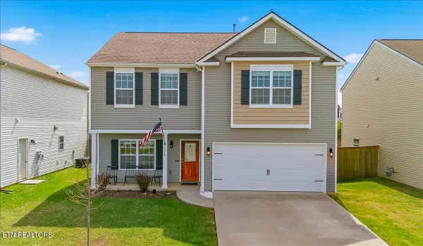 1314 Bill Wallace Drive, Friendsville, TN 37737