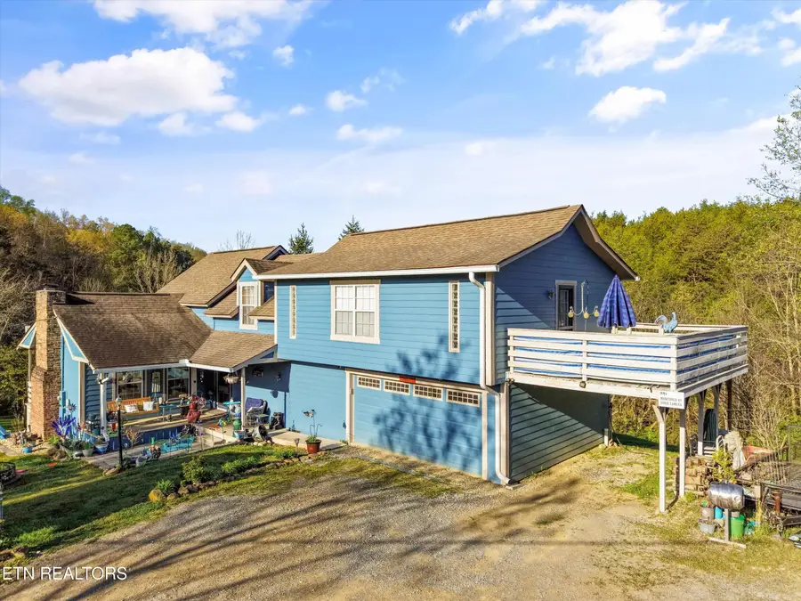 2501 Valley View Rd, Dandridge, TN 37725 - #2