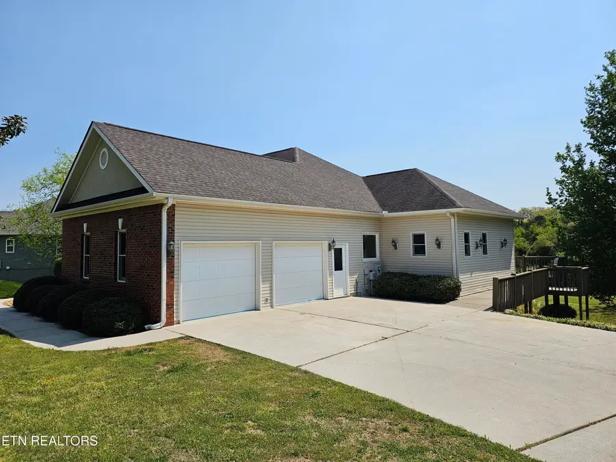 103 Huron Place, Loudon, TN 37774 - #2