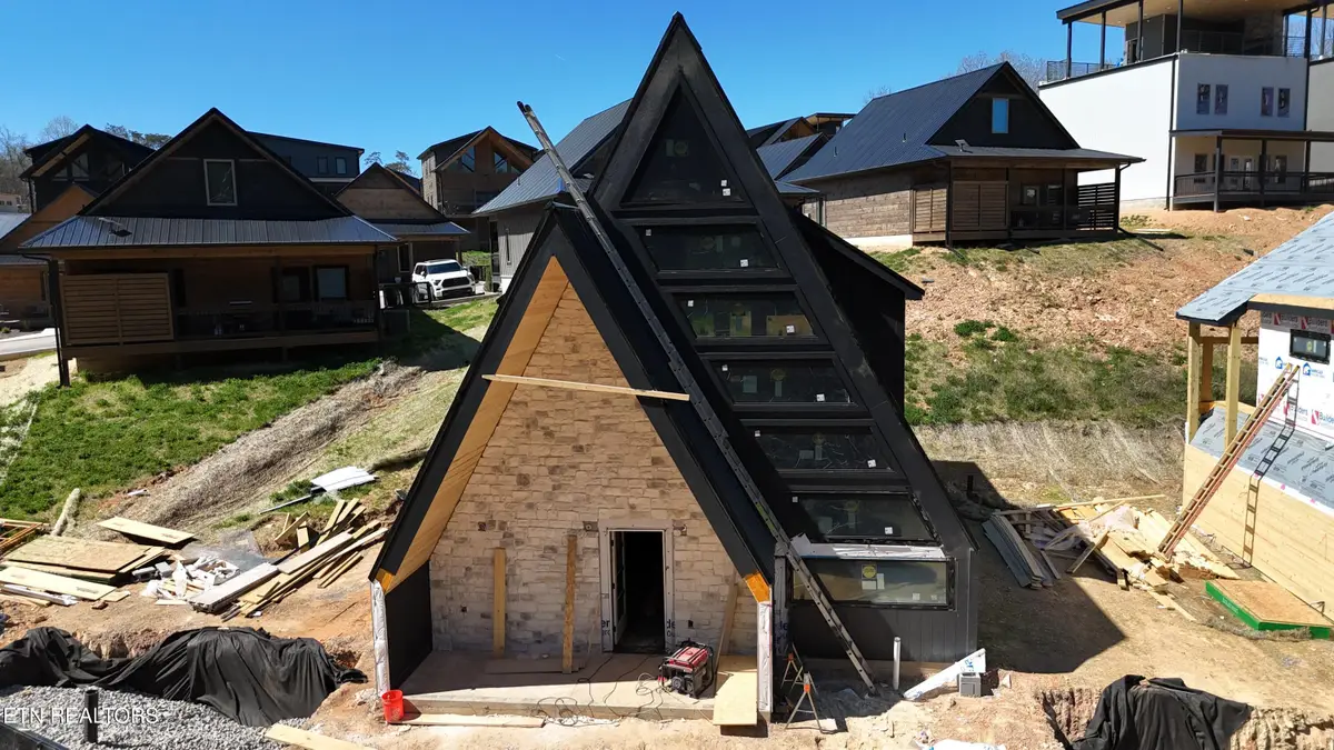 615 Longbow Way, Pigeon Forge, TN 37863 - #1