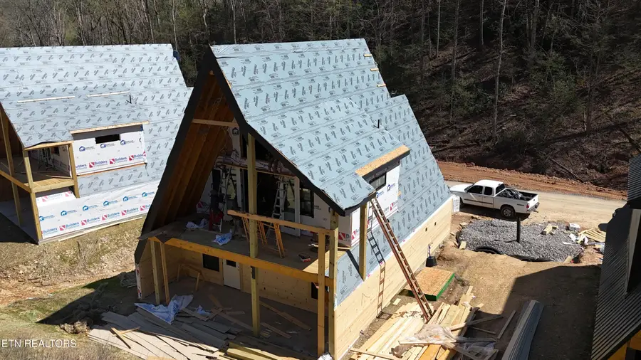 615 Longbow Way, Pigeon Forge, TN 37863 - #2