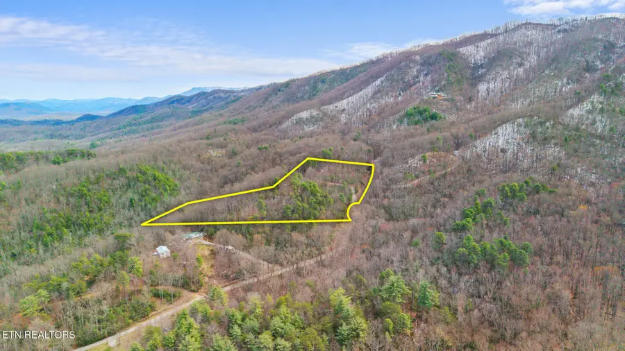 4046 Forest Trail Drive, Sevierville, TN 37876 - #2