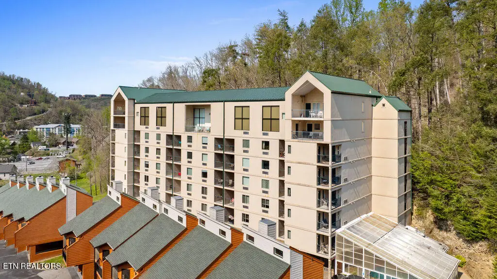 413 Baskins Creek Rd #605, Gatlinburg, TN 37738 - #1