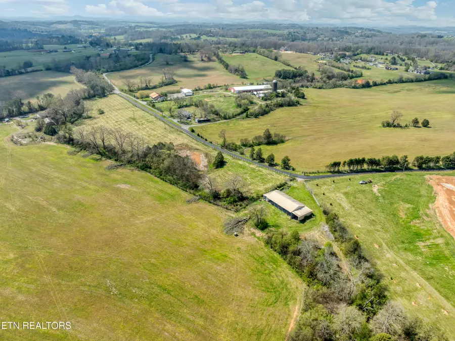 1220 Floyd Walker Rd #3, Maryville, TN 37801 - #2