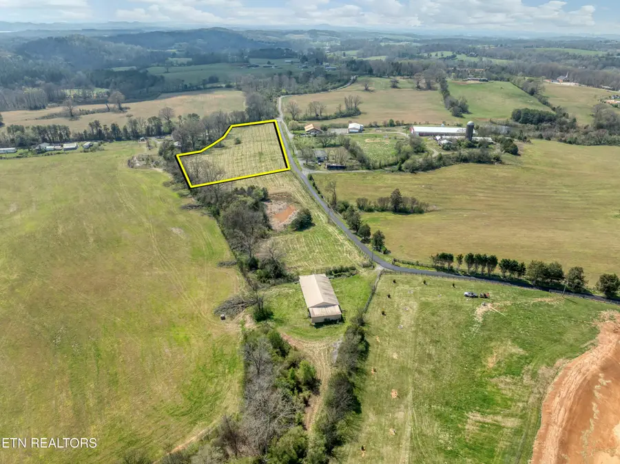 1220 Floyd Walker Rd #3, Maryville, TN 37801 - #3