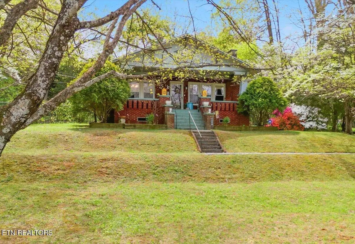 2538 Forestdale Ave, Knoxville, TN 37917 - #1