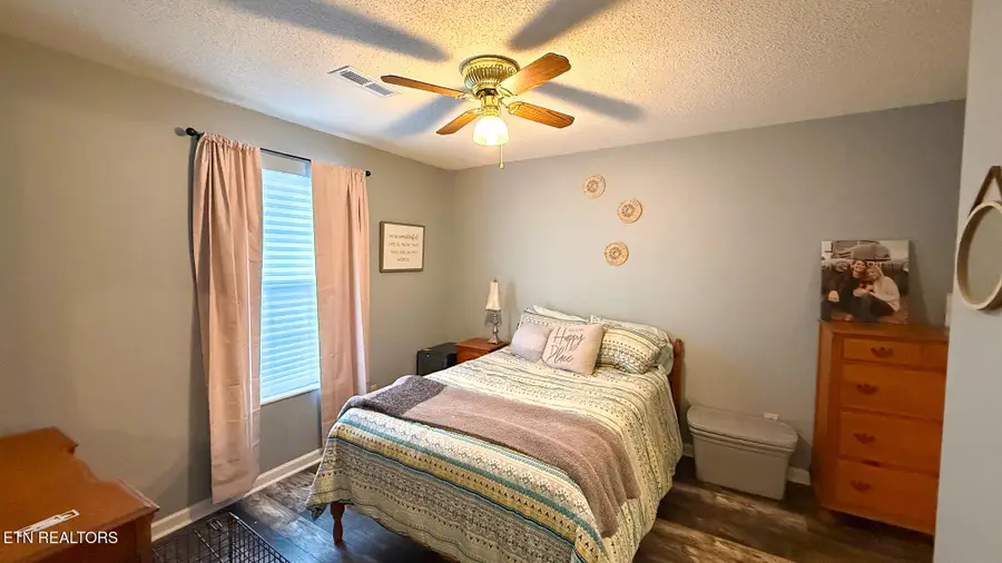 7133 Lyngate Blvd, Powell, TN 37849 - #3