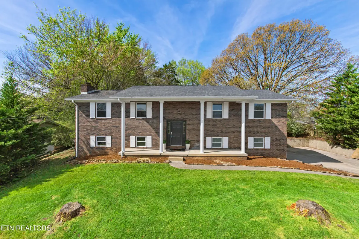 7525 Pinen Drive, Knoxville, TN 37938 - #1