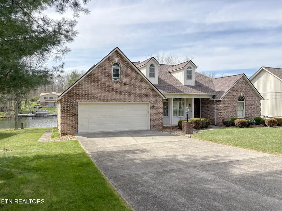 9027 Cherokee Tr, Crossville, TN 38572 - #2