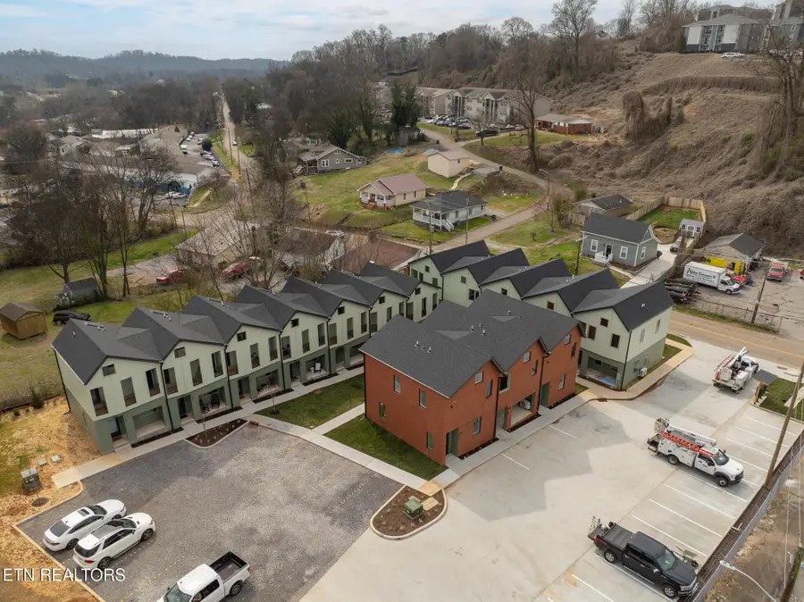 2608 Sevier Ave #101, Knoxville, TN 37920 - #3