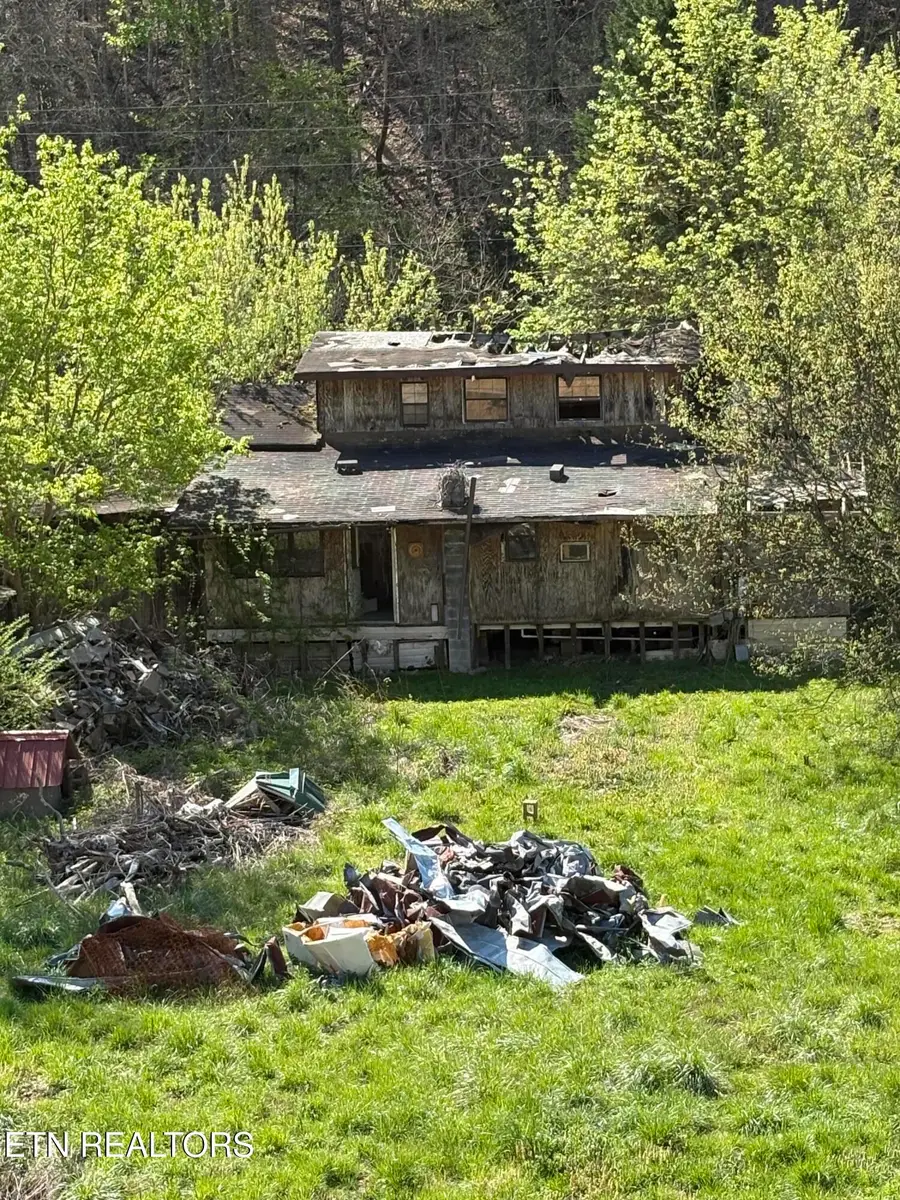 3755 Richardson Cove Rd, Sevierville, TN 37876 - #2