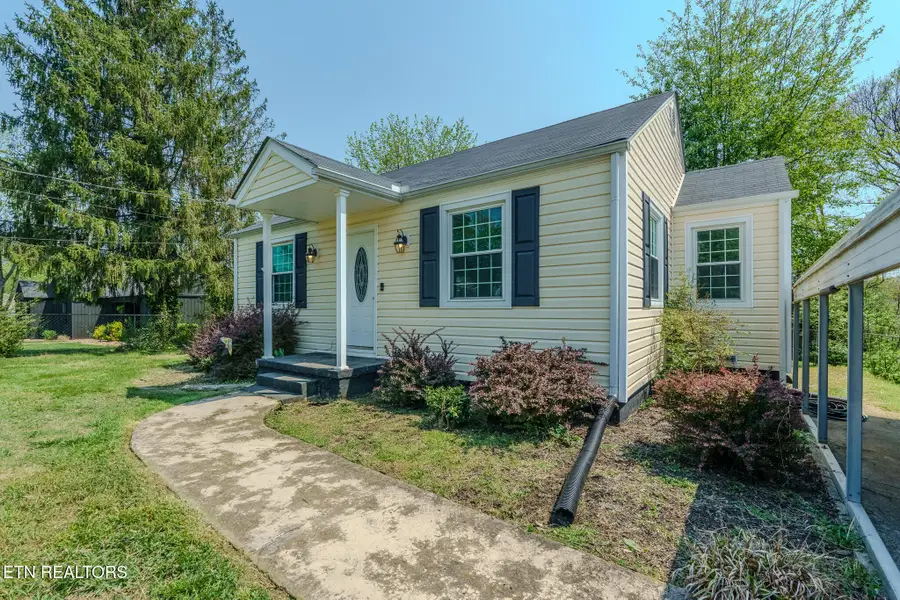 706 Henrietta Drive, Knoxville, TN 37912 - #2