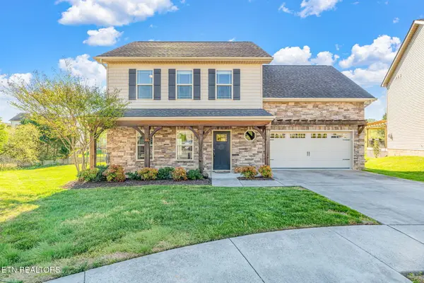 9004 Carnegie Way, Knoxville, TN 37922