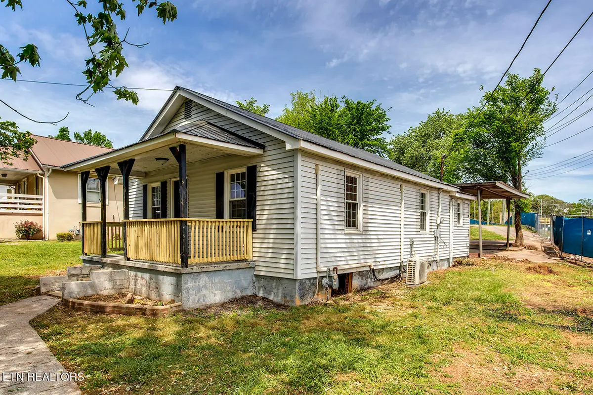 1315 Grove St, Loudon, TN 37774 - #1