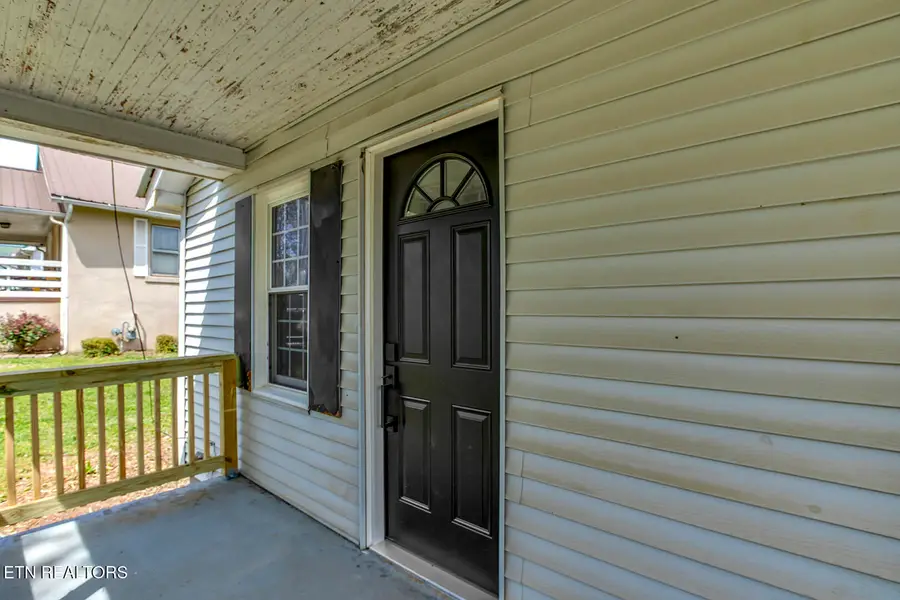 1315 Grove St, Loudon, TN 37774 - #3