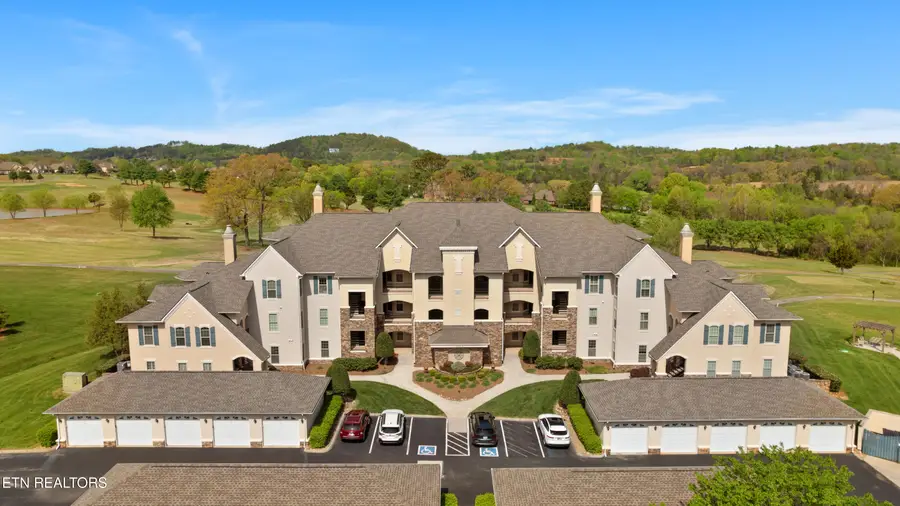 565 Rarity Bay Pkwy #201, Vonore, TN 37885 - #2