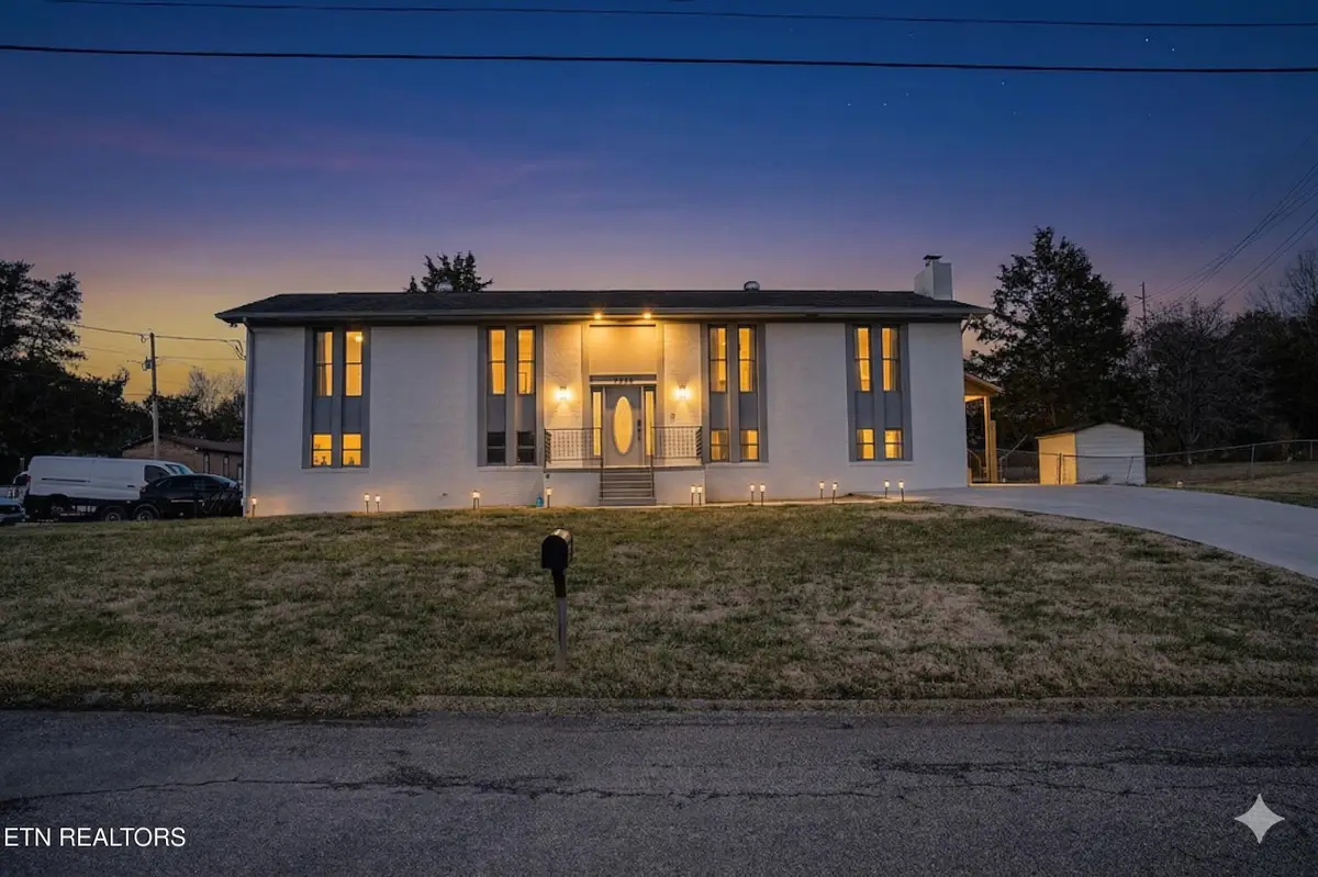 7328 Palmleaf Rd Rd, Knoxville, TN 37918 - #1