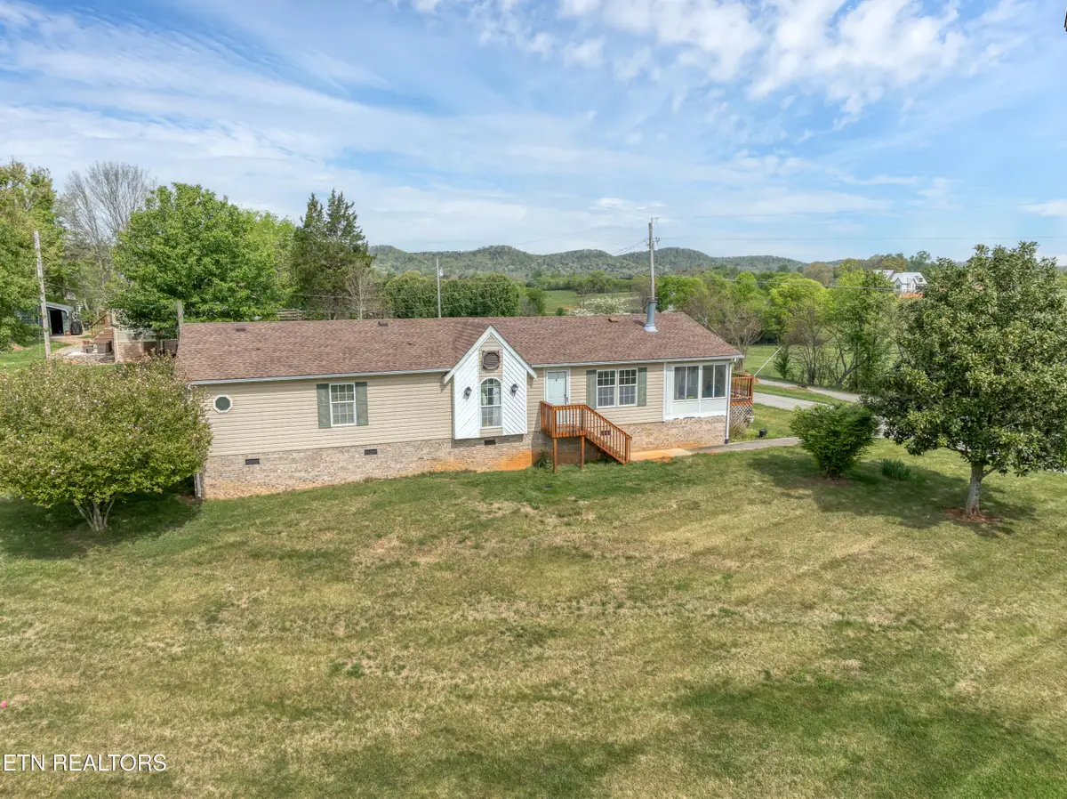 335 Keeble Rd, Maryville, TN 37804 - #1