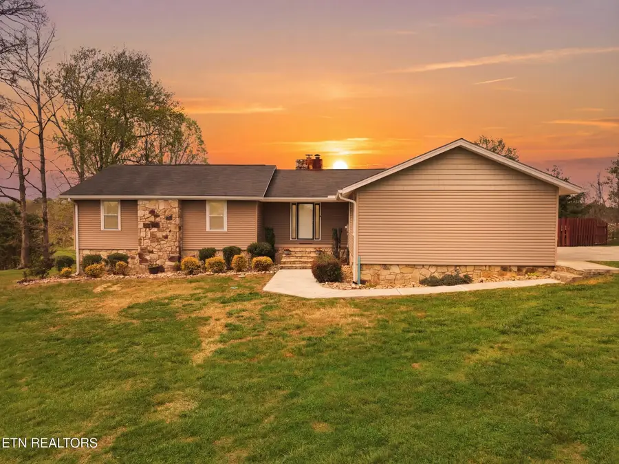 127 Evans Rd, Greenback, TN 37742 - #2