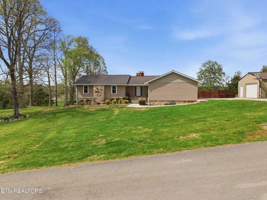 127 Evans Rd, Greenback, TN 37742 - #3