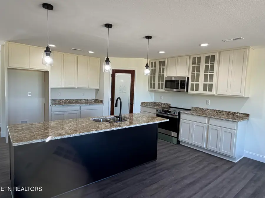 304 Cash Lane, Maryville, TN 37801 - #2