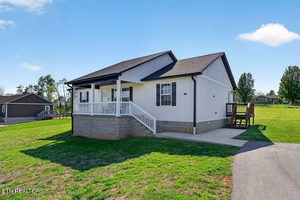 8664 Old Kentucky Rd, Sparta, TN 38583 - #1
