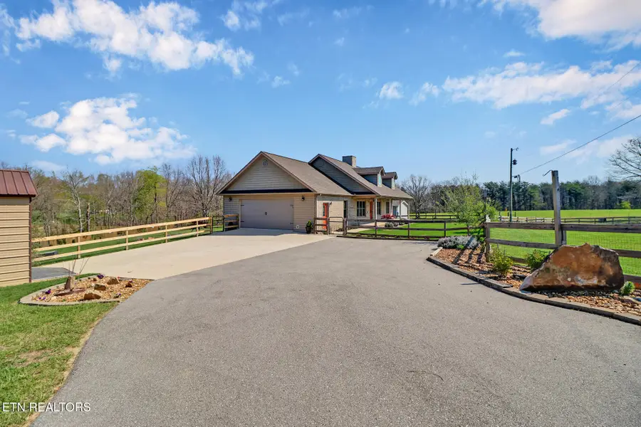 352 Eli Ford Rd, Crossville, TN 38571 - #2