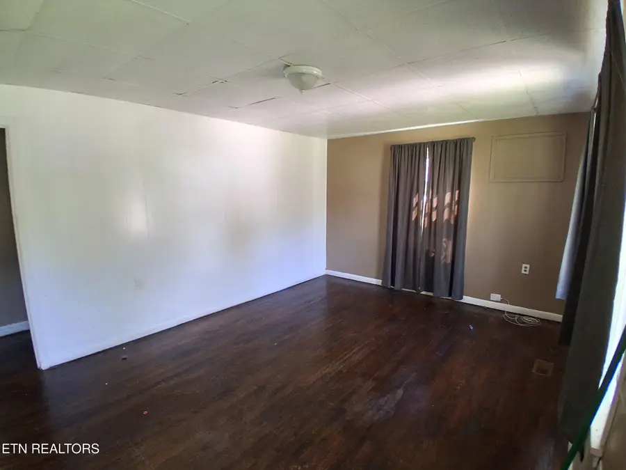 4010 Ivy Ave, Knoxville, TN 37914 - #3
