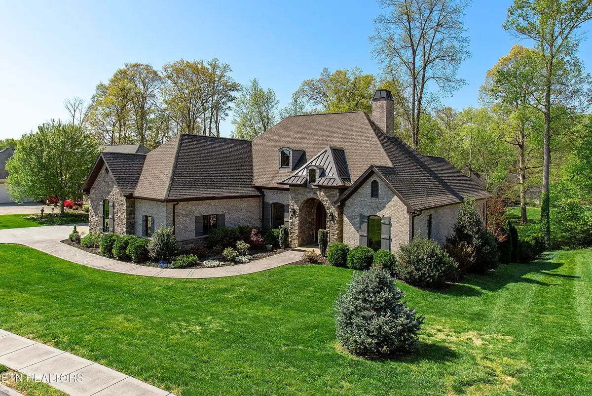 301 Oak Chase Blvd, Lenoir City, TN 37772 - #1