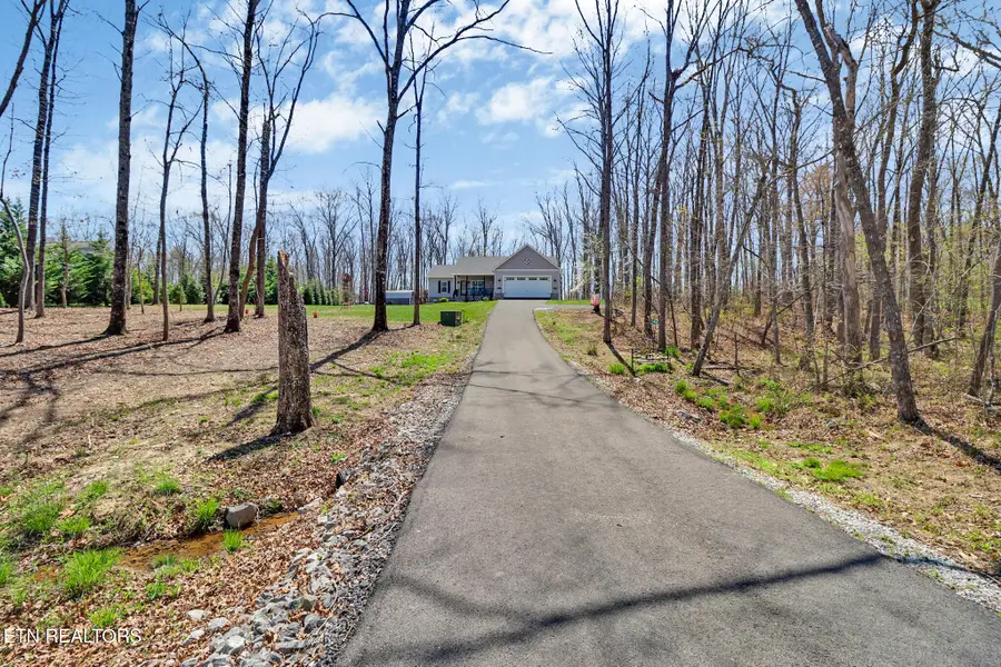 159 Stonecrest Ave, Crossville, TN 38571 - #3