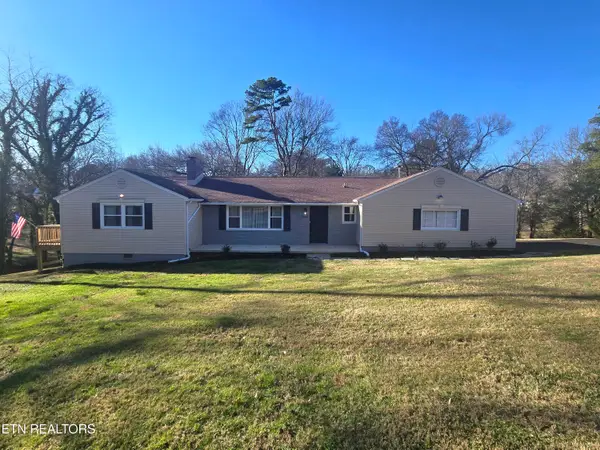 4615 W Sunset Rd, Knoxville, TN 37914