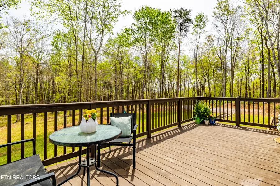 702 Dogwood Valley Rd, Kingston, TN 37763 - #3