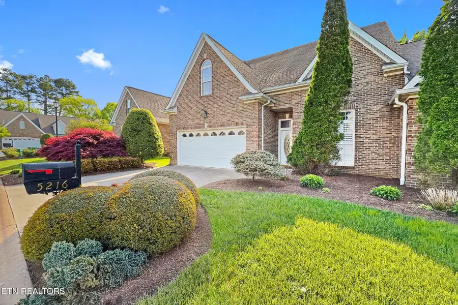 5216 Tazewell Pointe Way, Knoxville, TN 37918 - #2