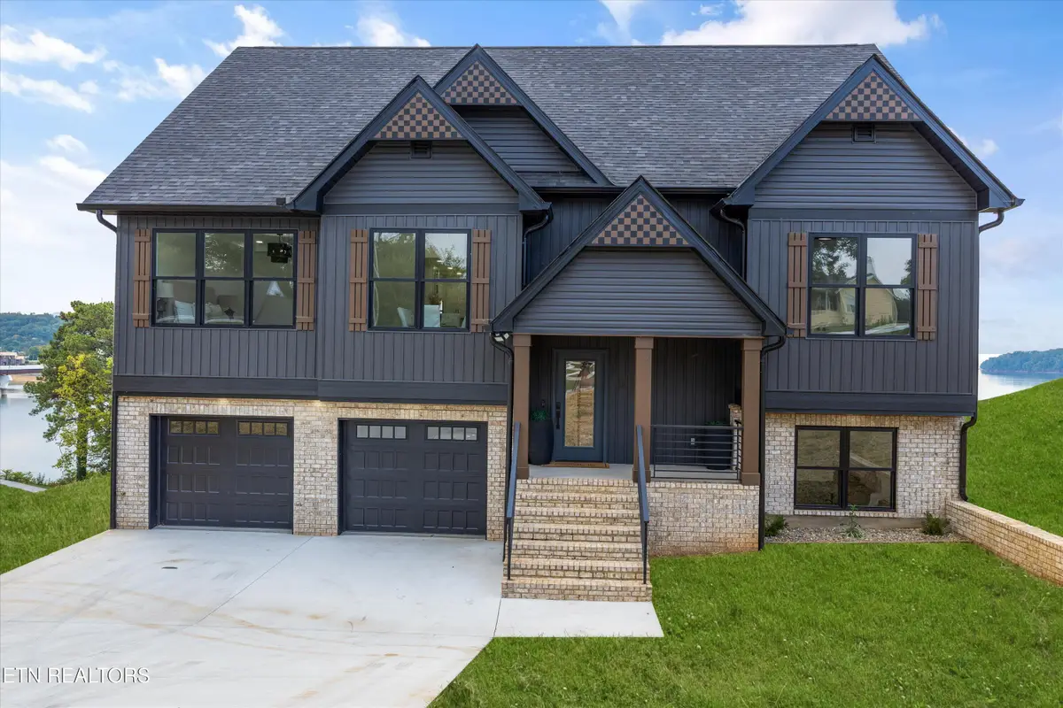 411 Hampton Way, Dandridge, TN 37725 - #1