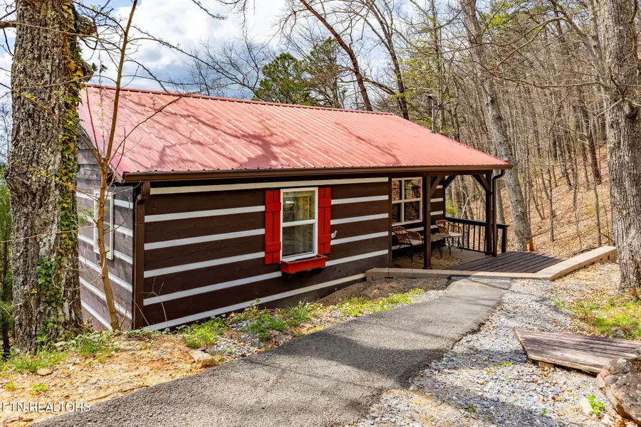 1115 Red Maple Lane, Sevierville, TN 37876 - #3