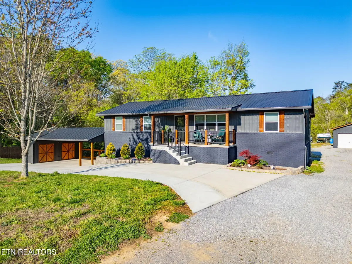 6414 Pine Grove Rd, Knoxville, TN 37914 - #1