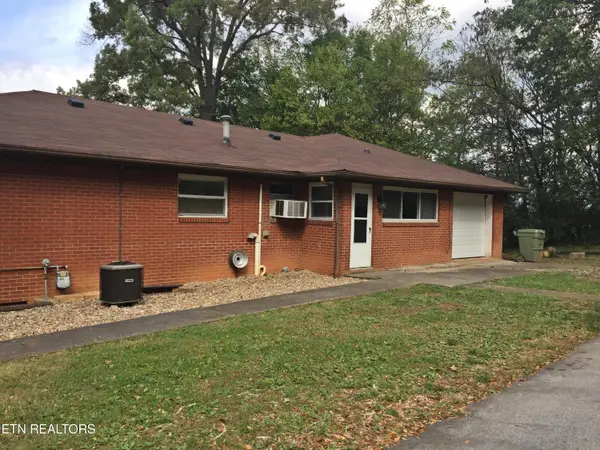 1910 E Broadway Ave, Maryville, TN 37804
