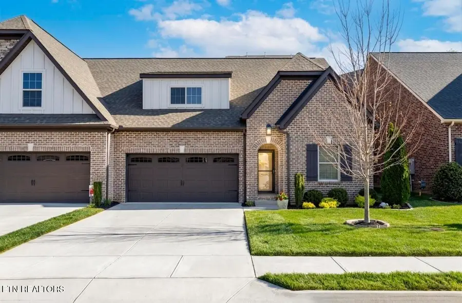 2638 Sugarberry Rd, Knoxville, TN 37932 - #2