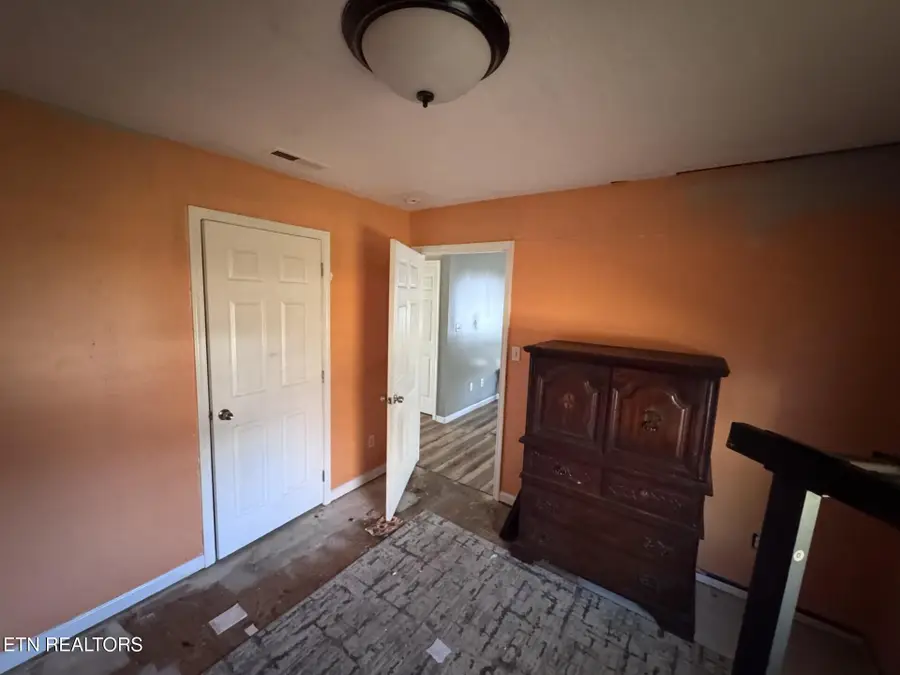 430 E Caldwell Ave, Knoxville, TN 37917 - #2