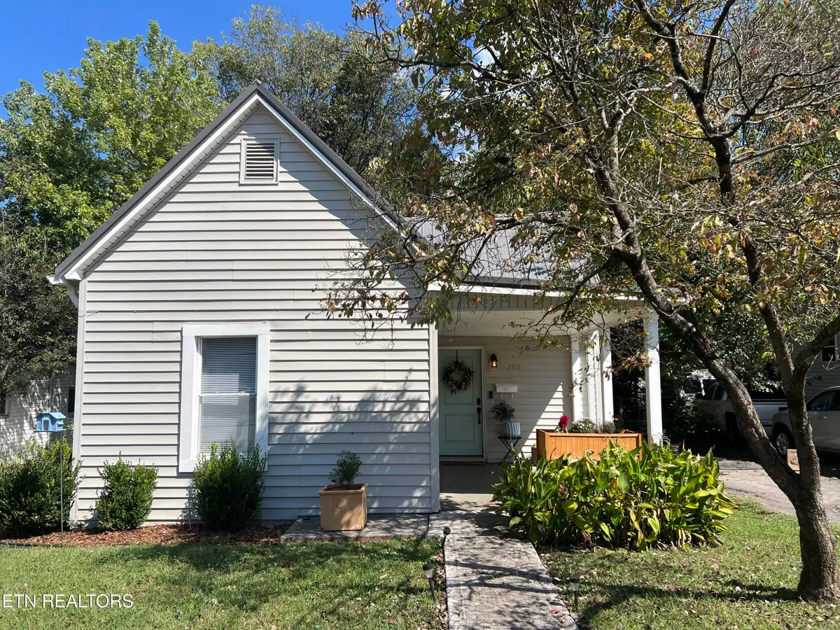 2710 Copeland St, Knoxville, TN 37917 - #1