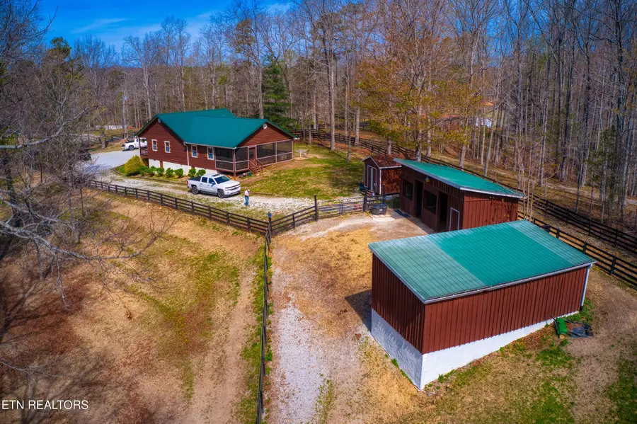 538 Spruce Creek Drive, Jamestown, TN 38556 - #3