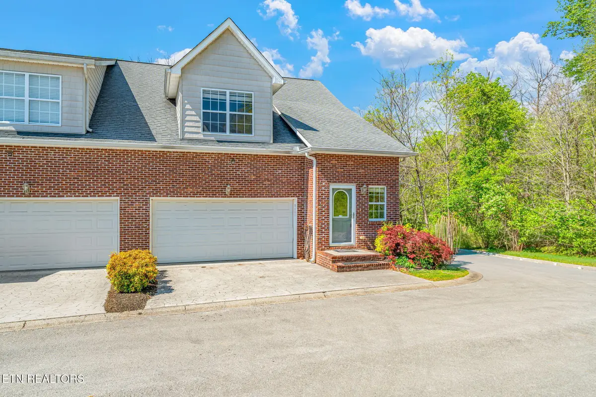 8601 Ashbourne Way, Knoxville, TN 37923 - #1