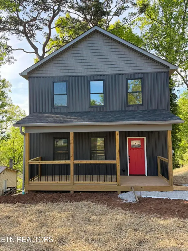 2615 Vucrest Ave, Knoxville, TN 37920