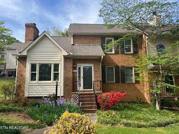 915 Miles Court, Knoxville, TN 37923