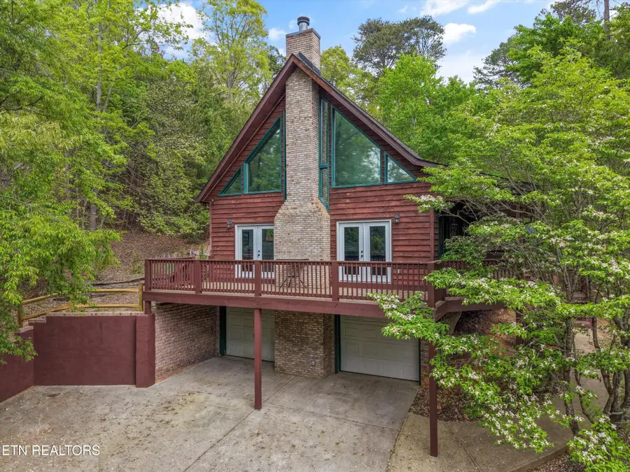 1534 Cherry Brook Drive, Dandridge, TN 37725 - #3